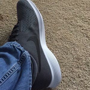 Meet your Posher, Ovidio